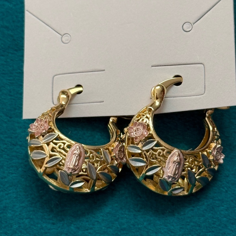 Gold Tone Floral Hoop Earrings with Pink Accents NEW